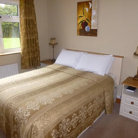 Hawthorn B&B Nocleg ze śniadaniem *